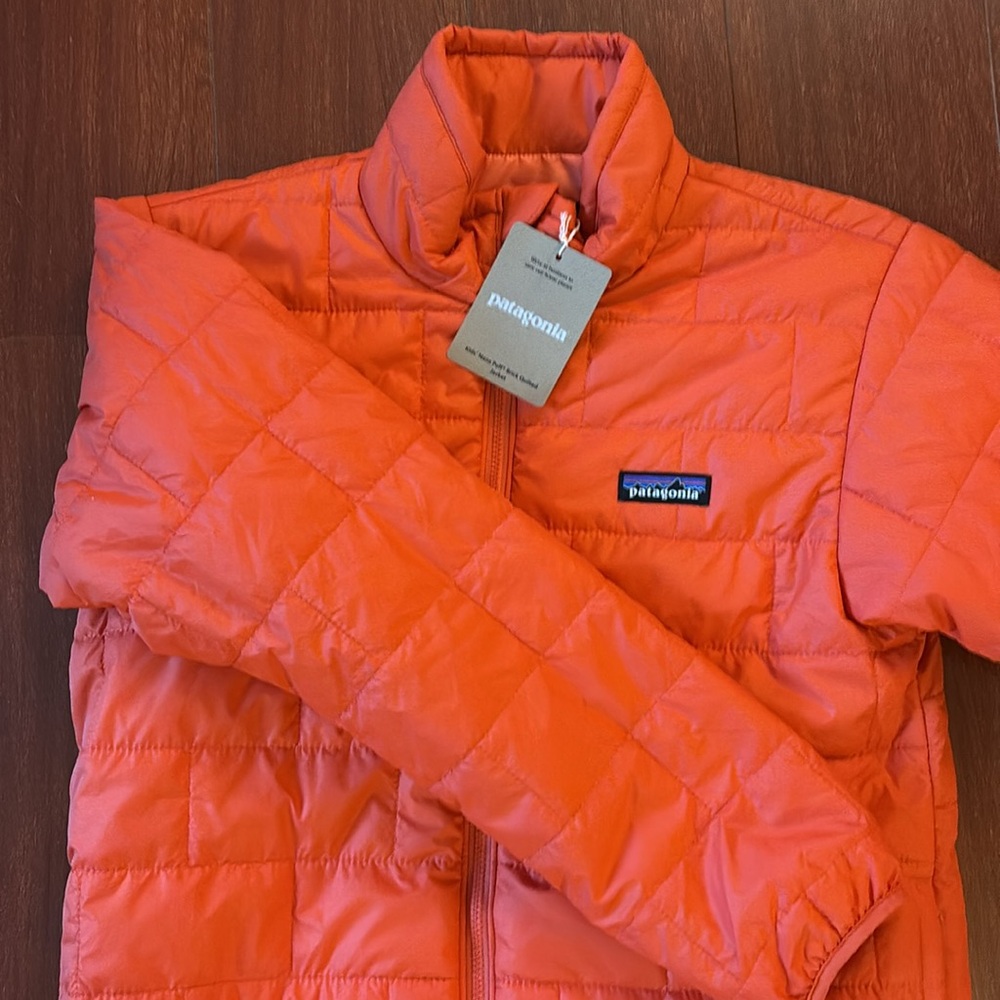 NWT Patagonia Nano puff kids large - Picture 3 of 3